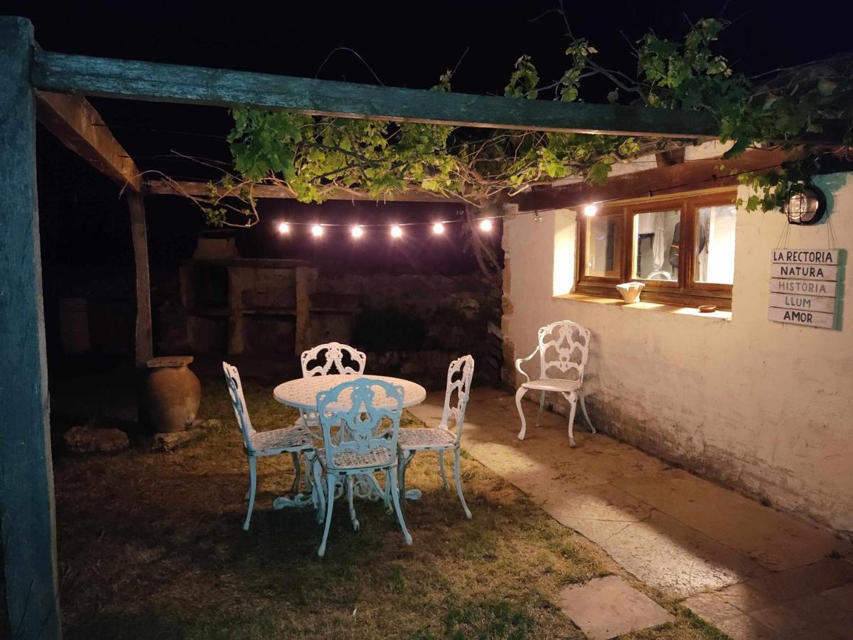 Casita Con Jacuzzi Rectoria De Dosquers Villa Maia de Montcal ภายนอก รูปภาพ