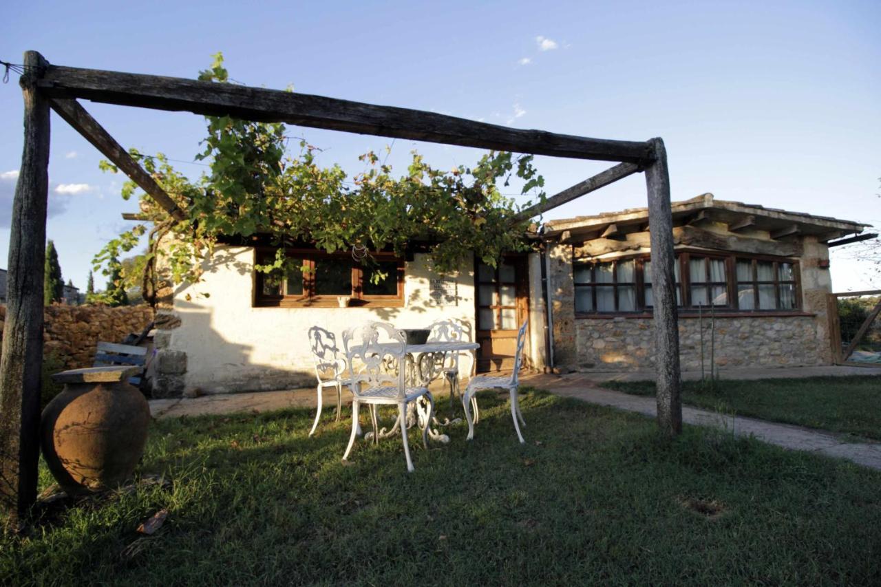 Casita Con Jacuzzi Rectoria De Dosquers Villa Maia de Montcal ภายนอก รูปภาพ