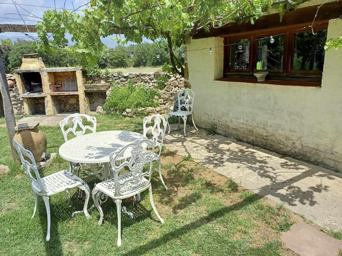 Casita Con Jacuzzi Rectoria De Dosquers Villa Maia de Montcal ภายนอก รูปภาพ
